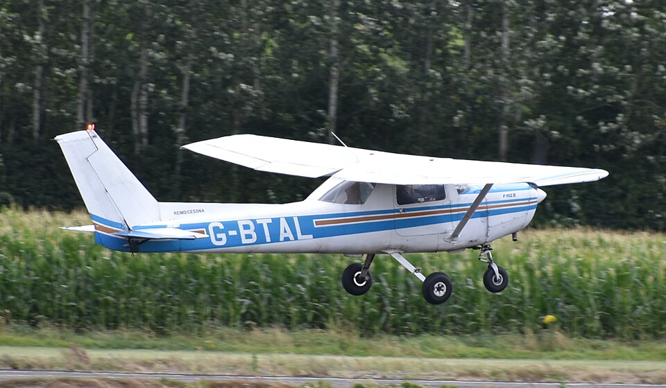 Aircraft registered G-BTAL