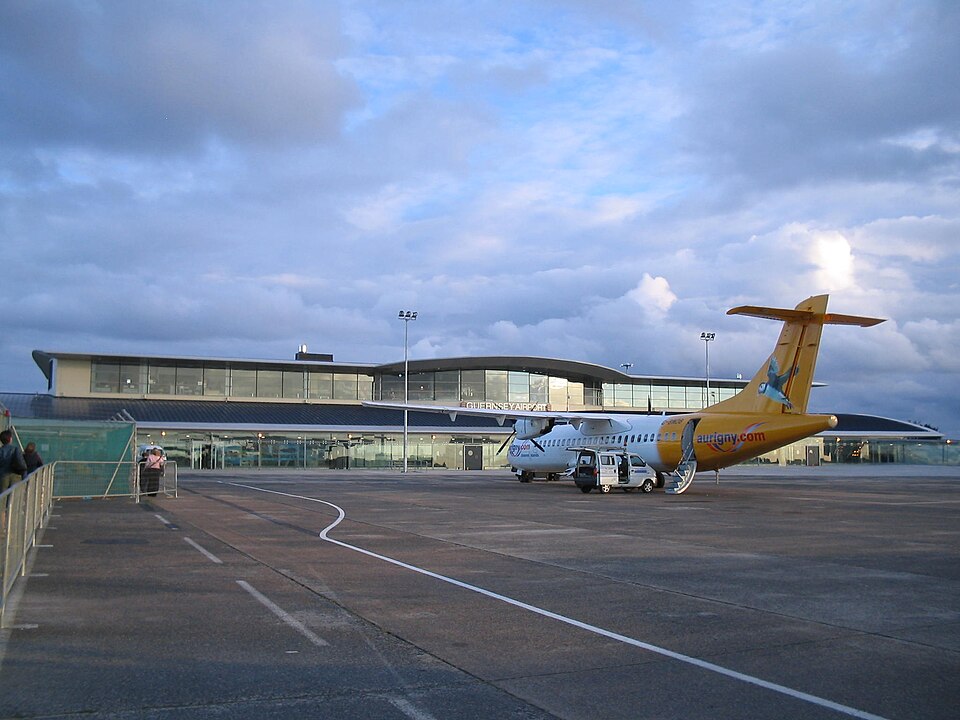 Aircraft registered G-BWDB