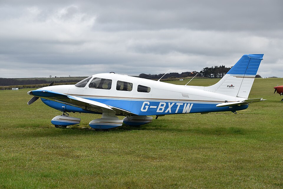Aircraft registered G-BXTW