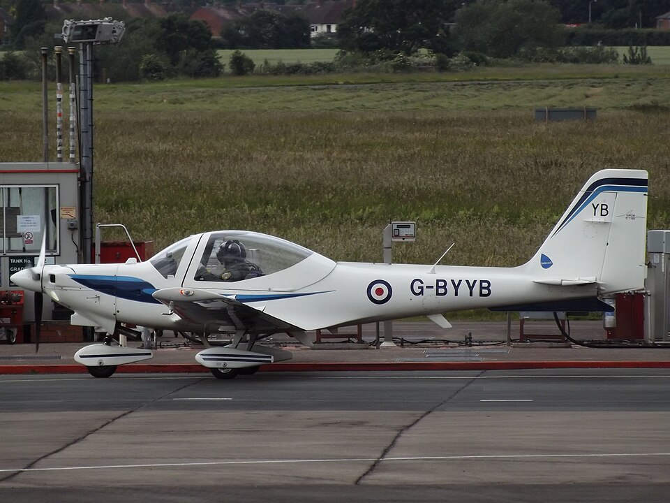 Aircraft registered G-BYYB