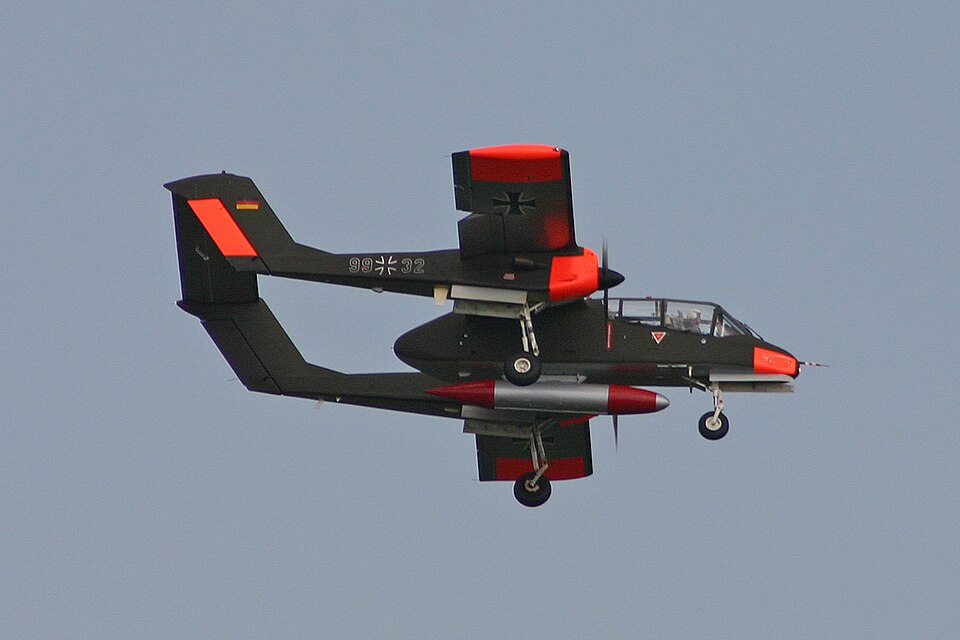 Aircraft registered G-BZGK