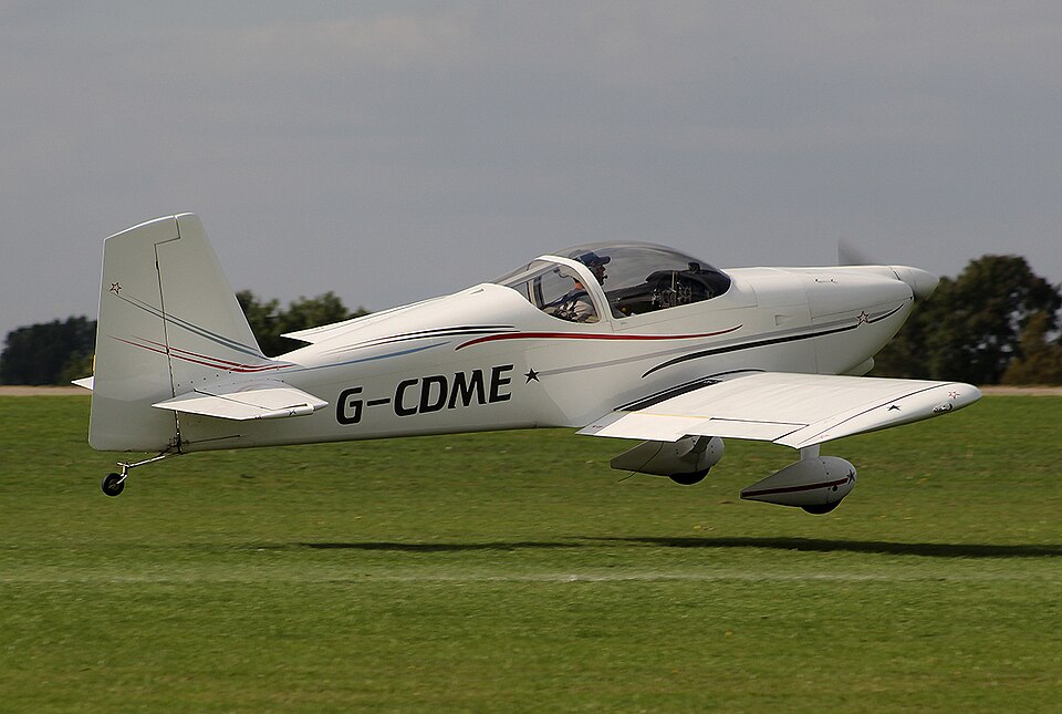 Aircraft registered G-CDME