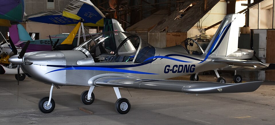Aircraft registered G-CDNG