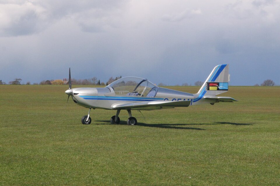 Aircraft registered G-CEAM