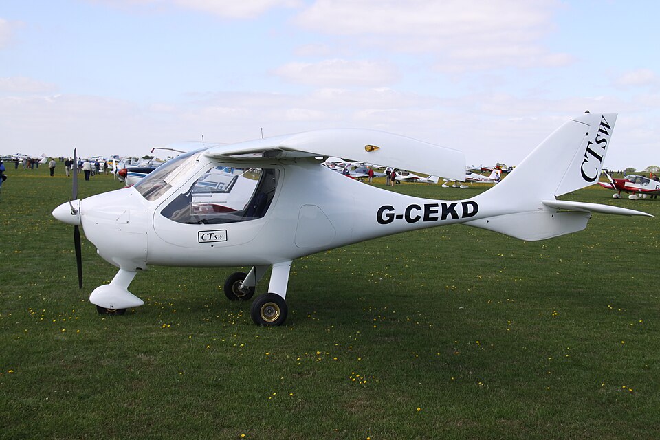 Aircraft registered G-CEKD