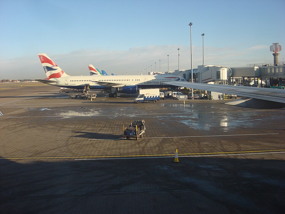 Aircraft registered G-CPES
