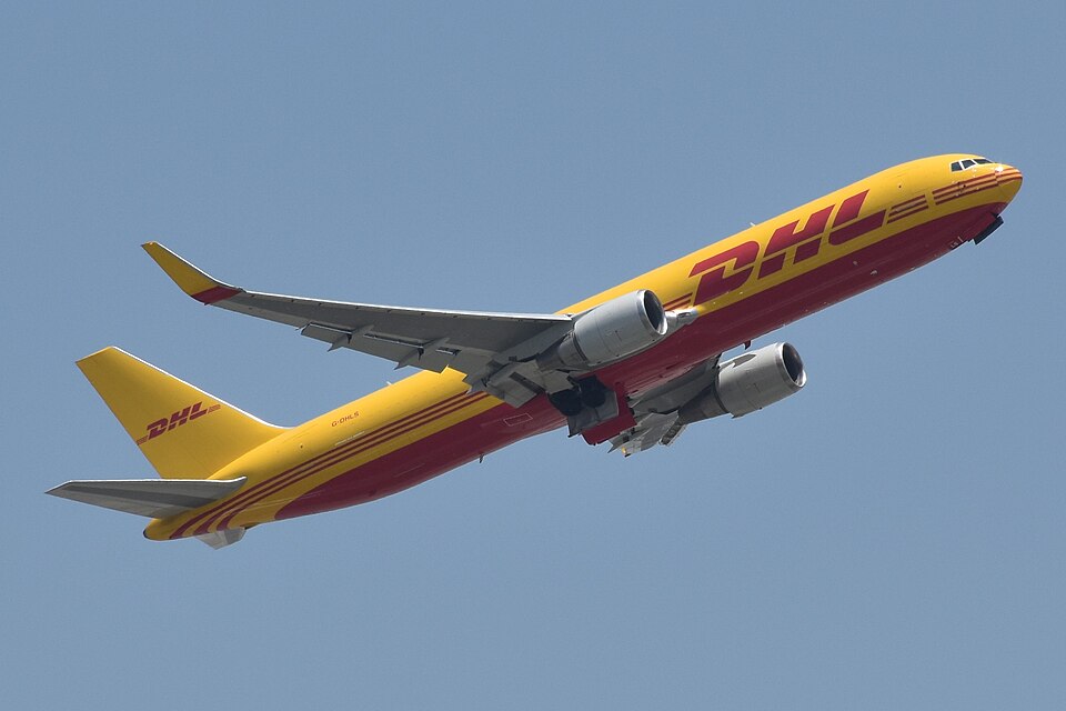 Aircraft registered G-DHLS