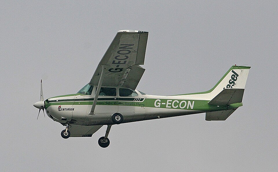 Aircraft registered G-ECON