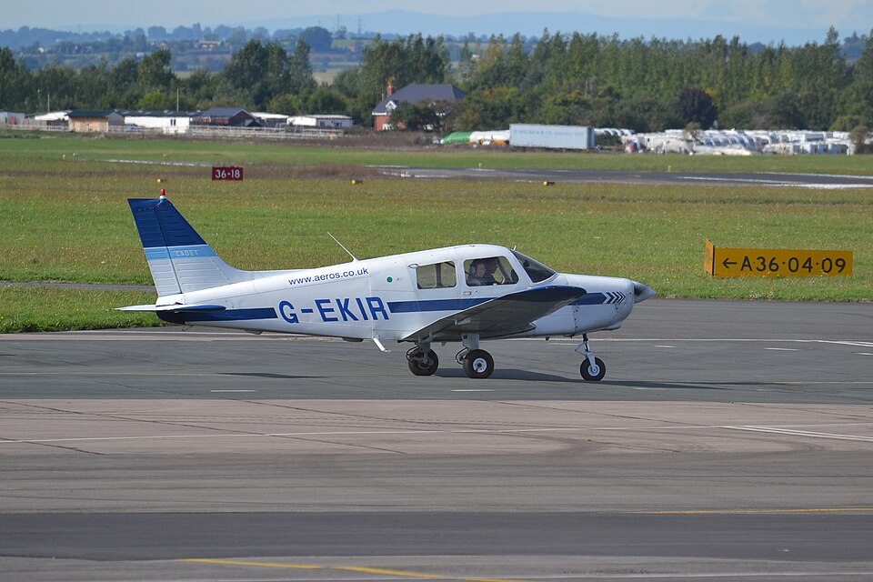 Aircraft registered G-EKIR