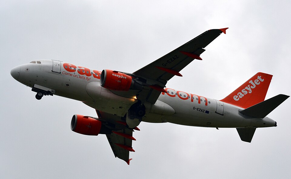 Aircraft registered G-EZAZ