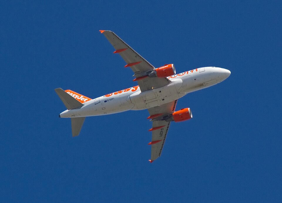 Aircraft registered G-EZFI