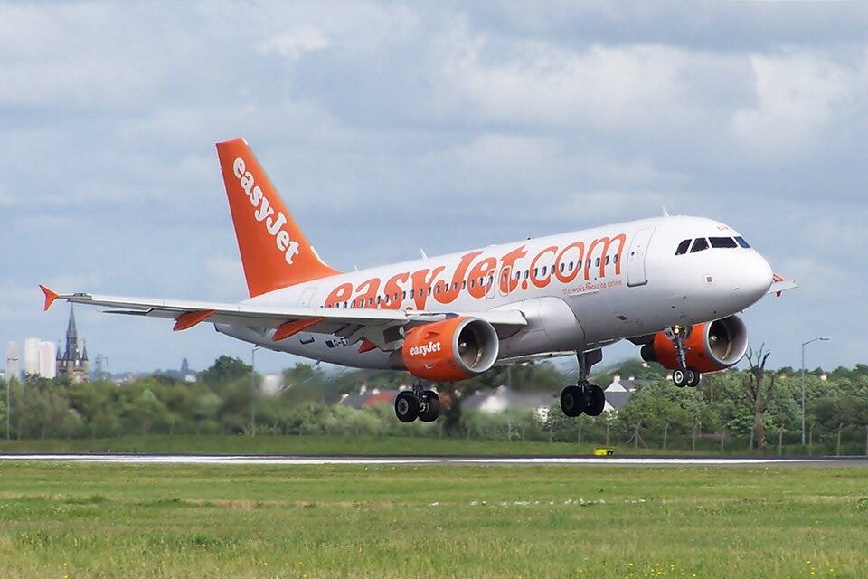 Aircraft registered G-EZNM