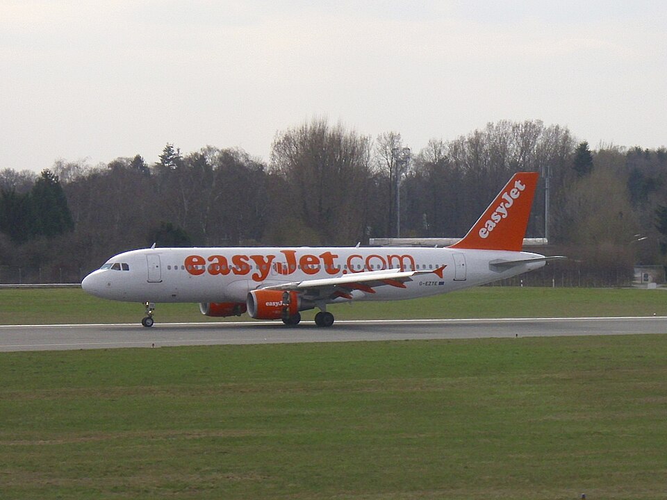 Aircraft registered G-EZTE
