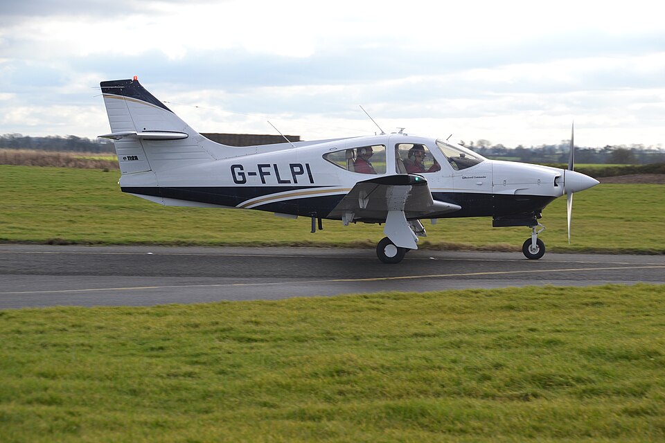 Aircraft registered G-FLPI