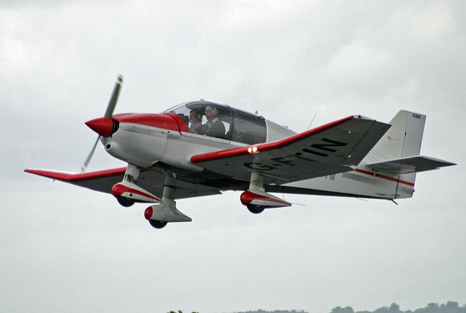Aircraft registered G-FTIN