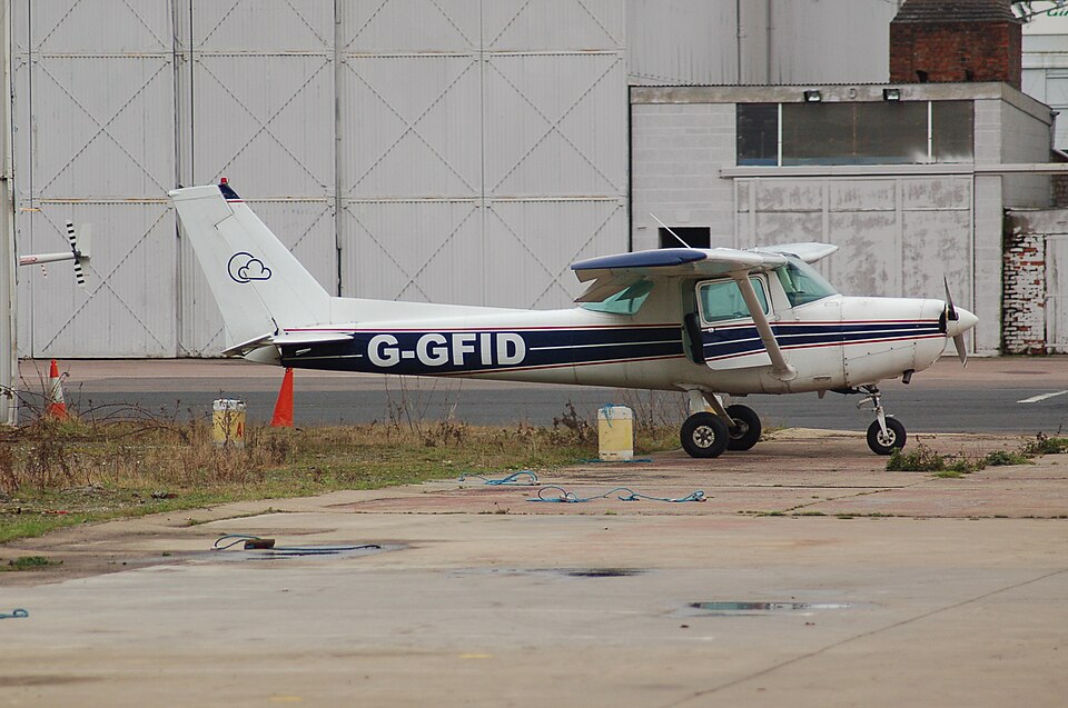 Aircraft registered G-GFID