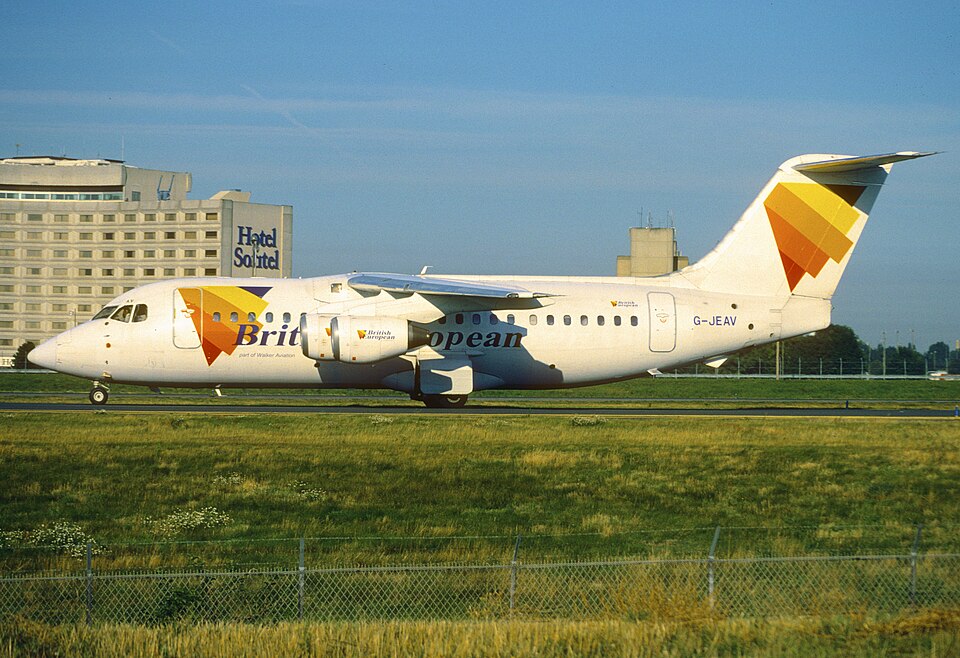 Aircraft registered G-JEAV