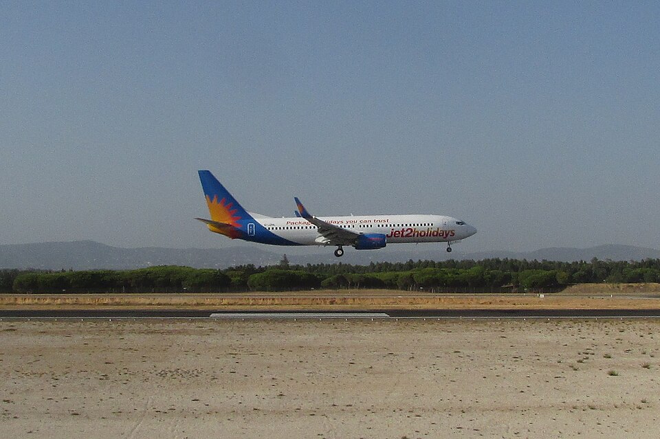 Aircraft registered G-JZHL