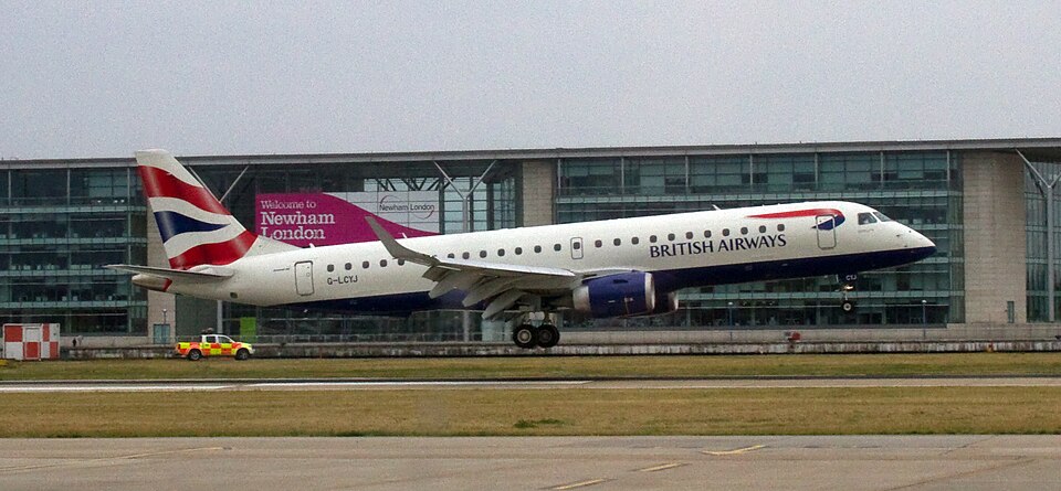Aircraft registered G-LCYJ