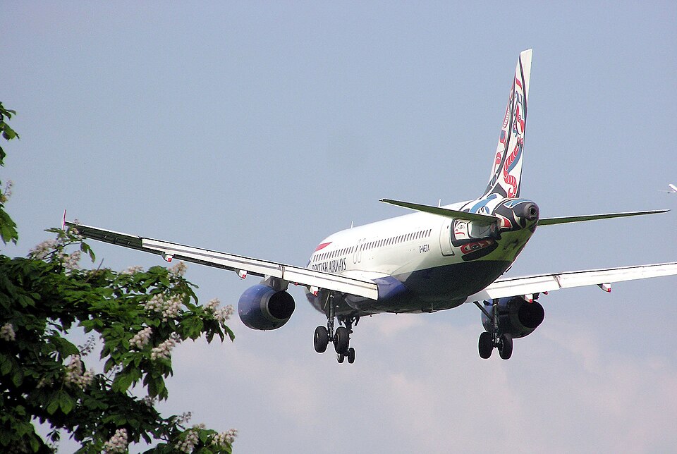Aircraft registered G-MEDA