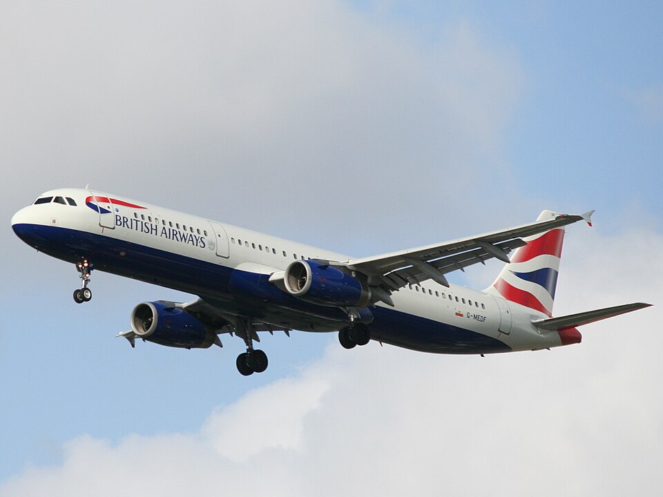 Aircraft registered G-MEDF