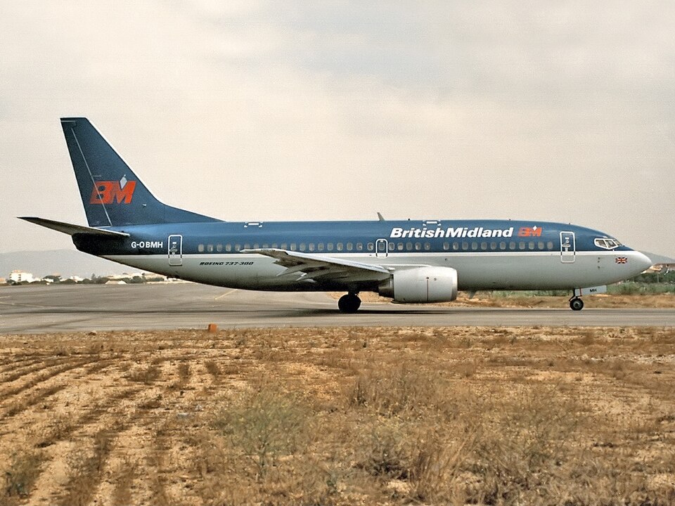 Aircraft registered G-OBMH