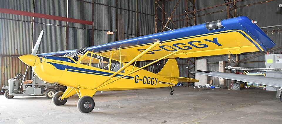 Aircraft registered G-OGGY