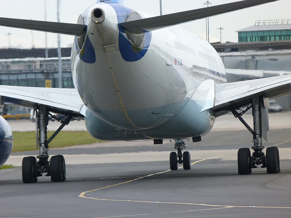 Aircraft registered G-OJMC