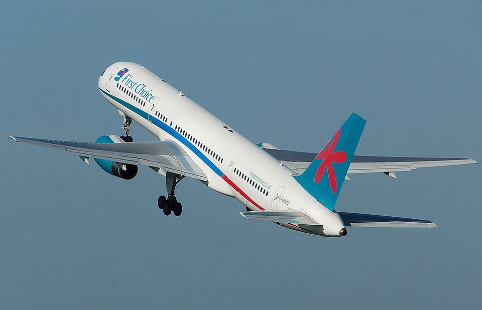 Aircraft registered G-OOOZ