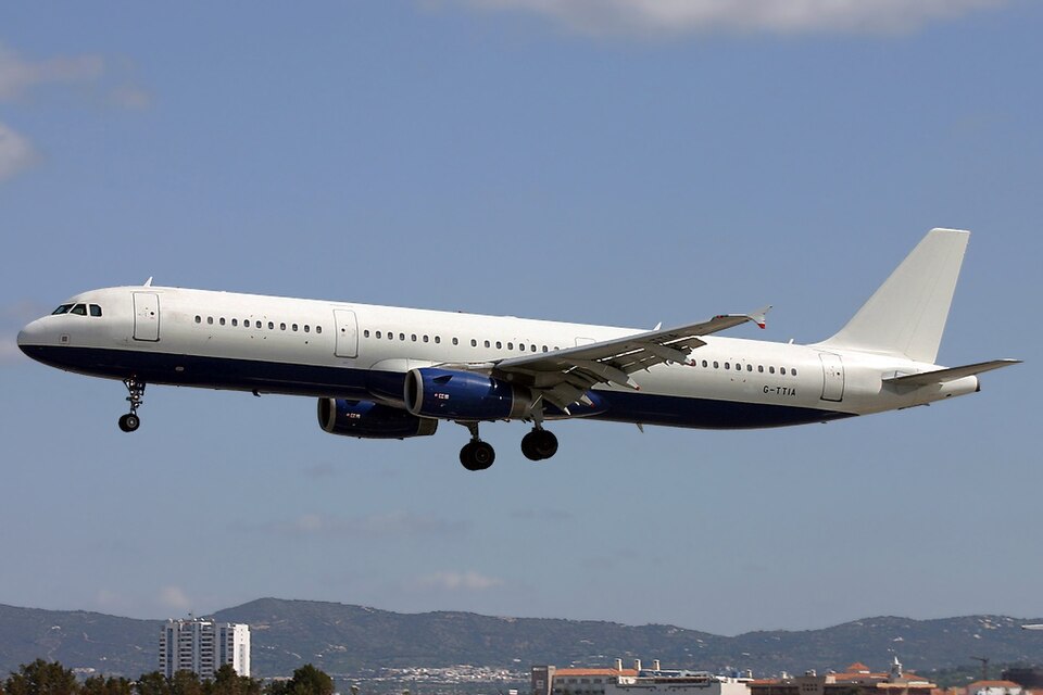 Aircraft registered G-TTIA