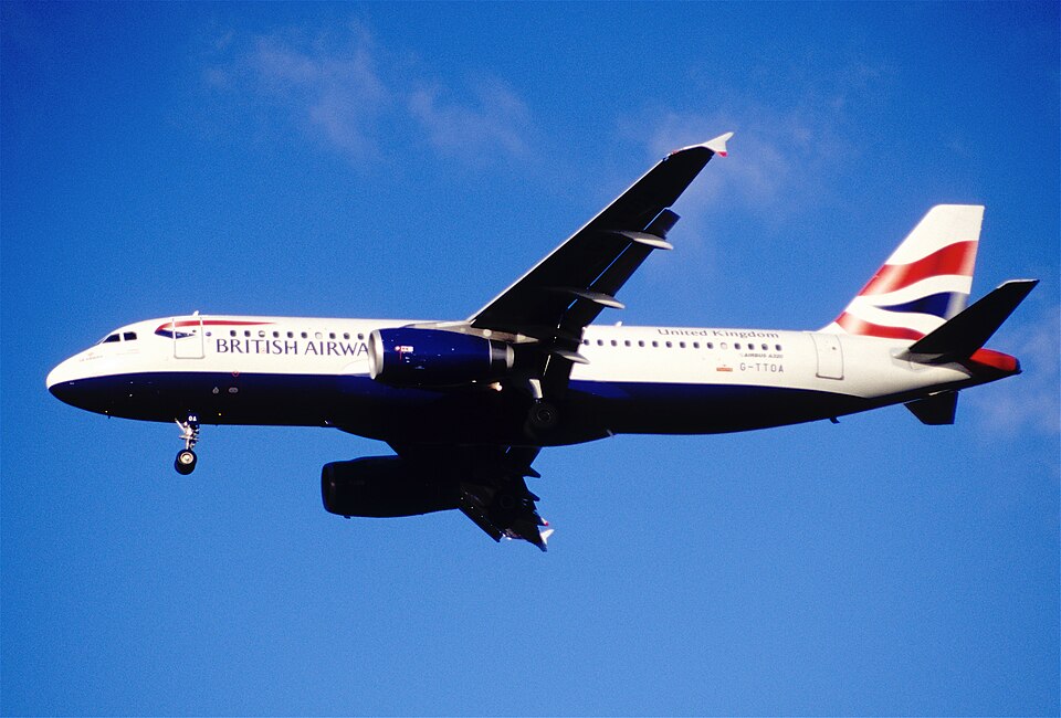 Aircraft registered G-TTOA