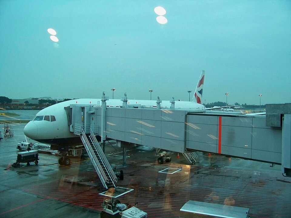 Aircraft registered G-YMMI