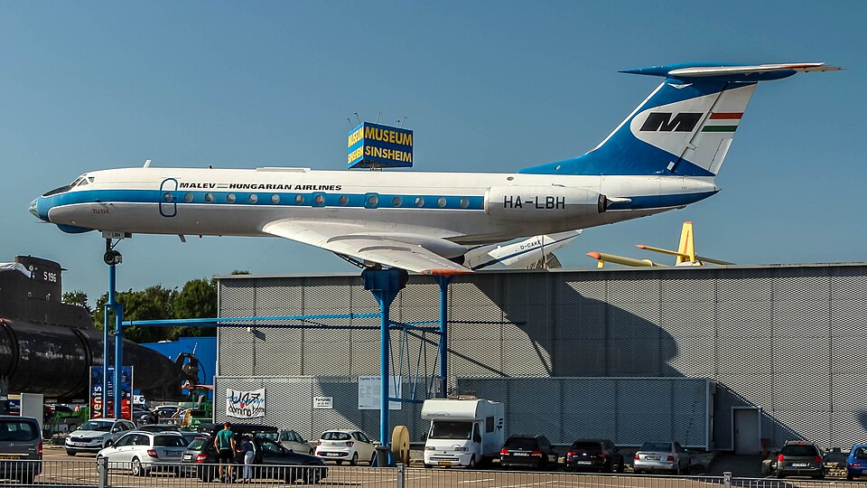 Aircraft registered HA-LBH