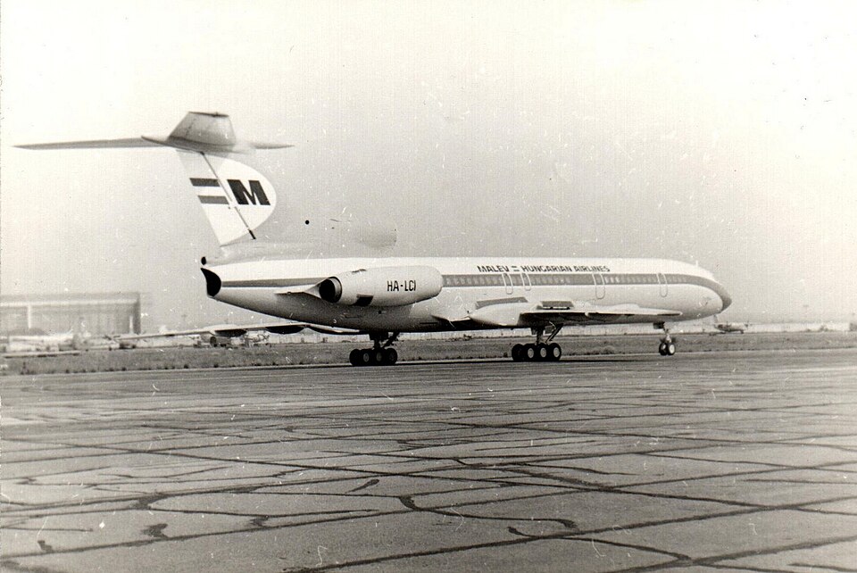 Aircraft registered HA-LCI