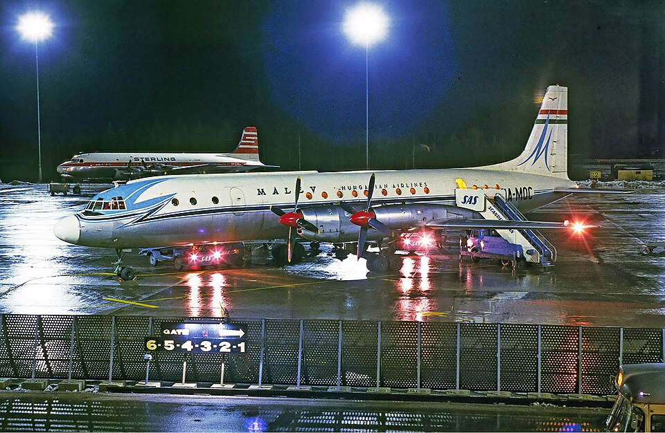 Aircraft registered HA-MOC