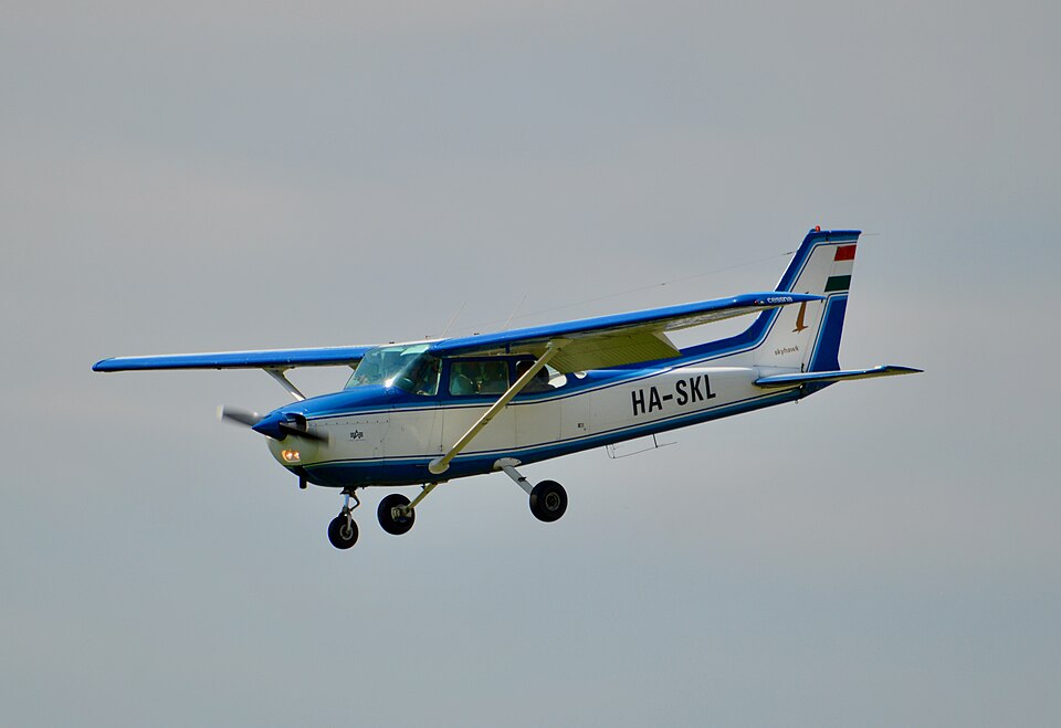 Aircraft registered HA-SKL