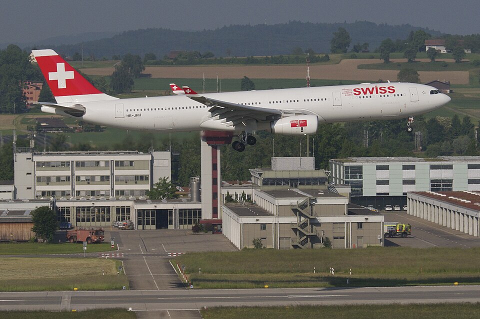 Aircraft registered HB-JHH