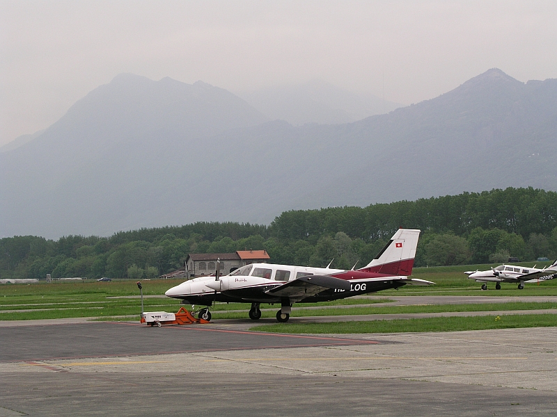 Aircraft registered HB-LOG