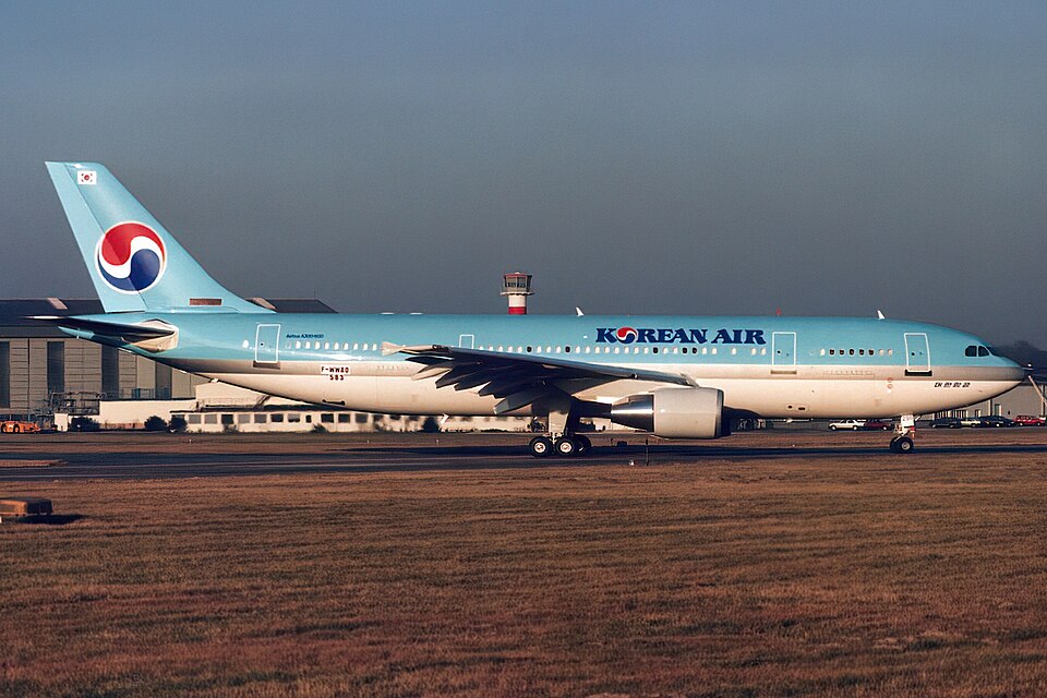 Aircraft registered HL7296