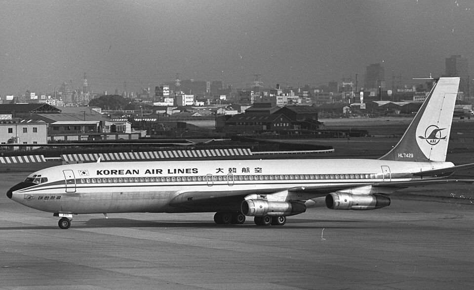 Aircraft registered HL7429