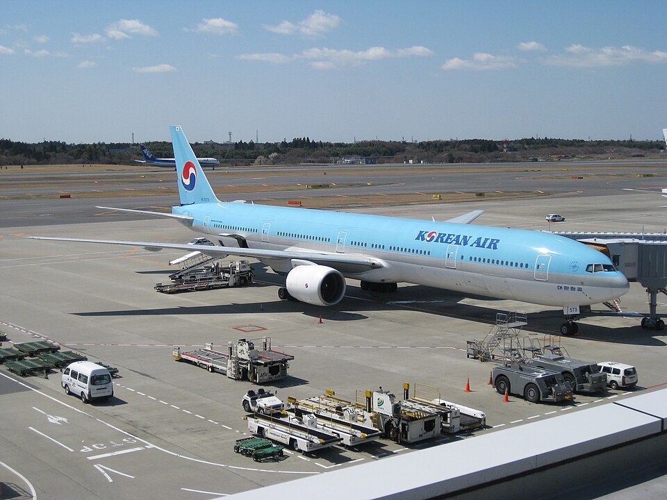 Aircraft registered HL7573