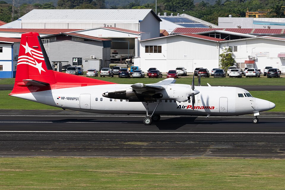 Aircraft registered HP-1899PST