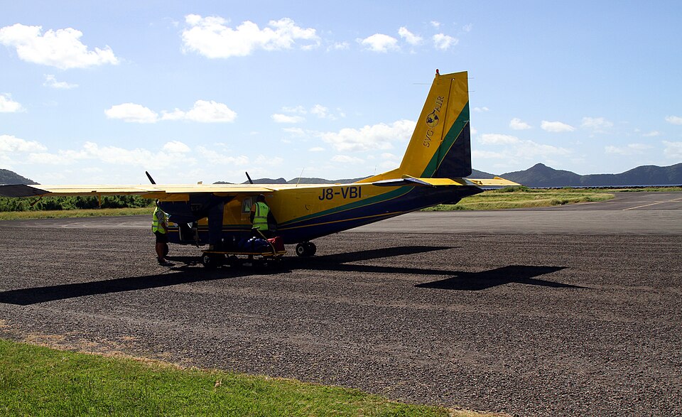 Aircraft registered J8-VBI