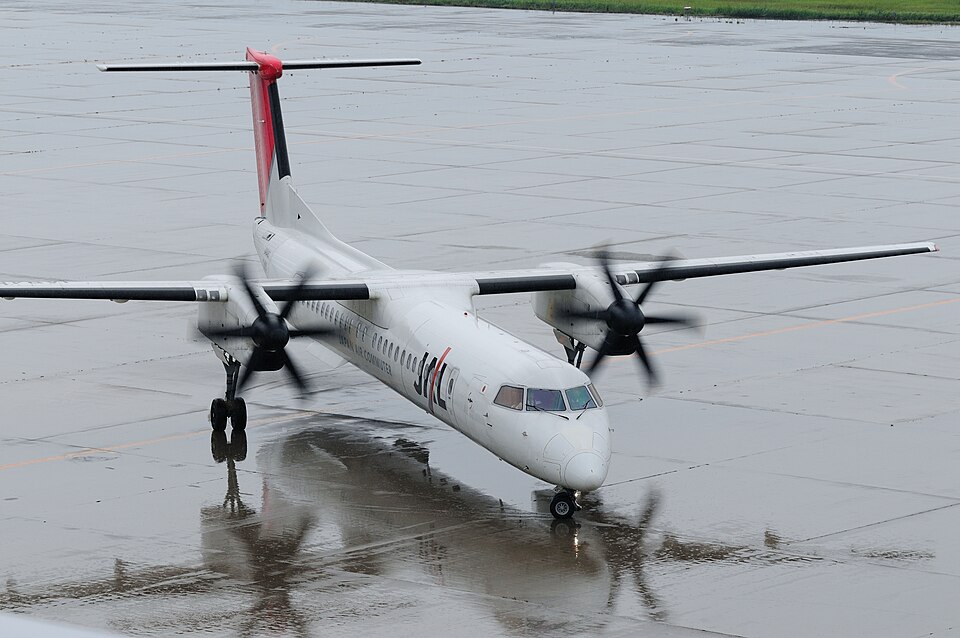 Aircraft registered JA848C