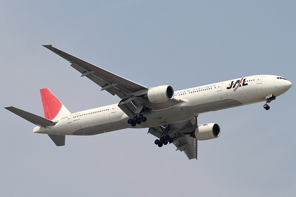 Aircraft registered JA8944