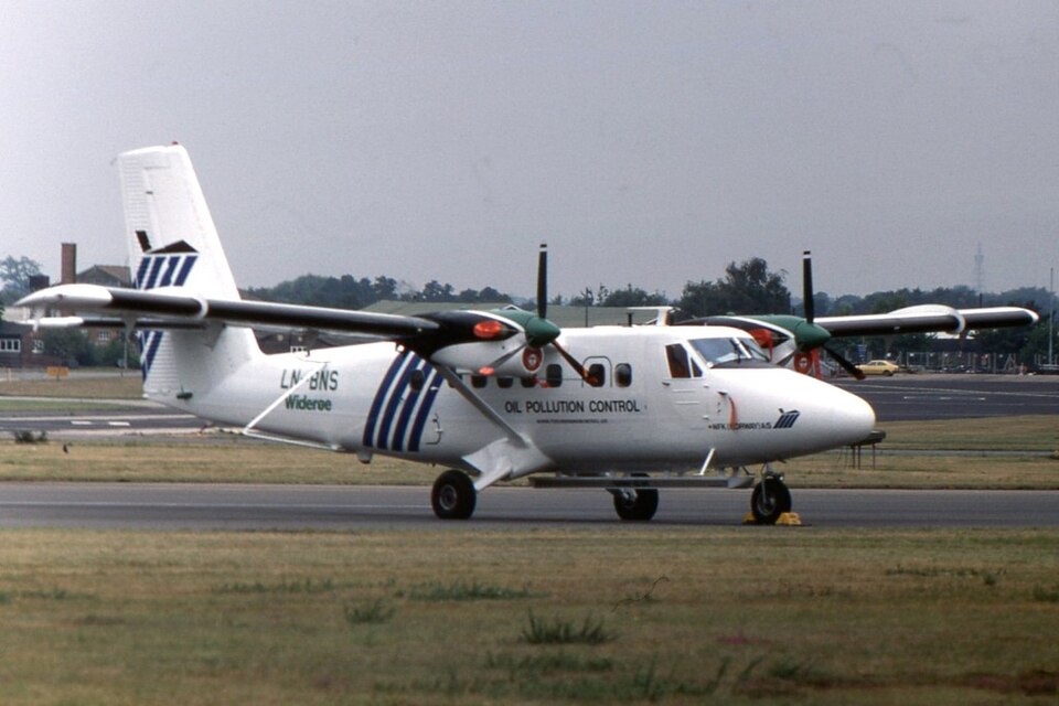 Aircraft registered LN-BNS