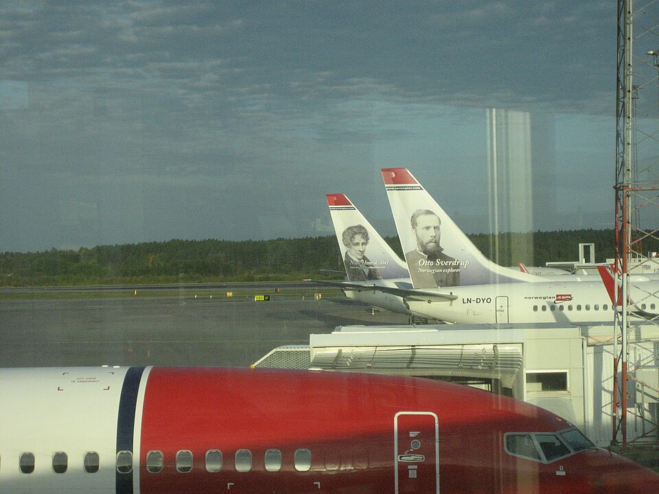Aircraft registered LN-DYS