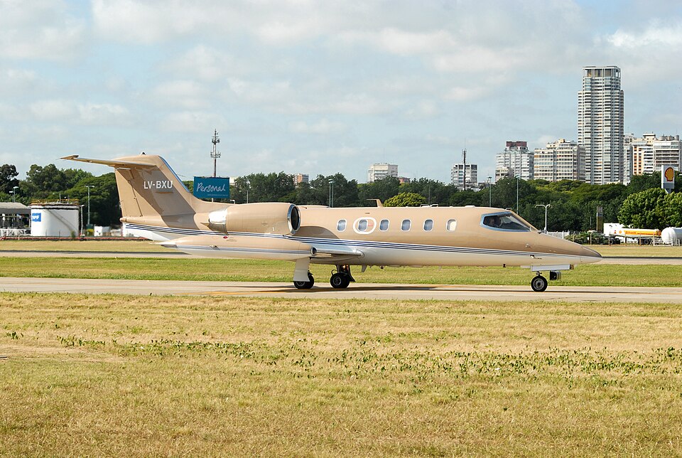 Aircraft registered LV-BXU