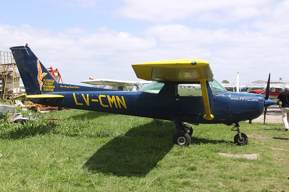 Aircraft registered LV-CMN