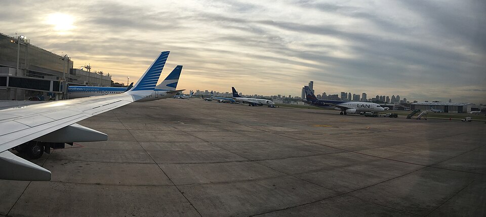 Aircraft registered LV-FWS